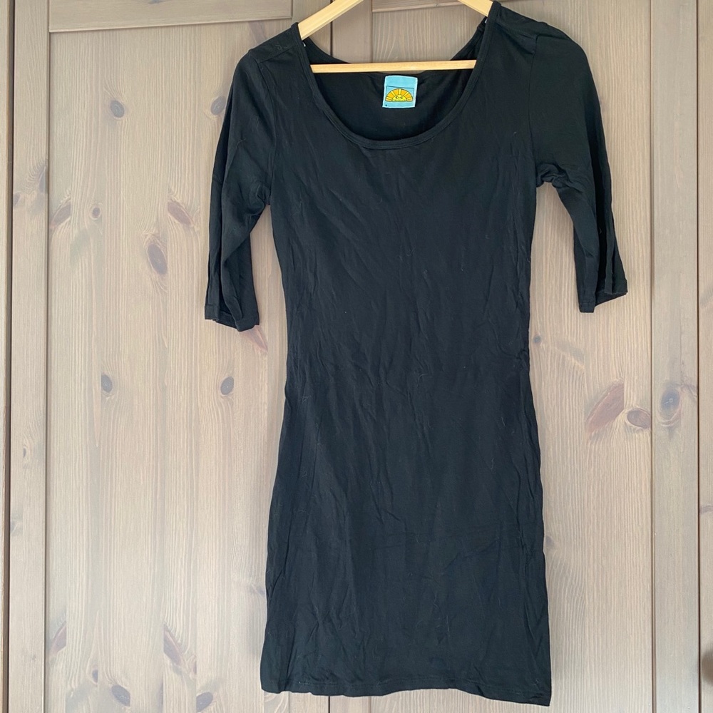 C&C | Scoop Neck Black Mini Dress